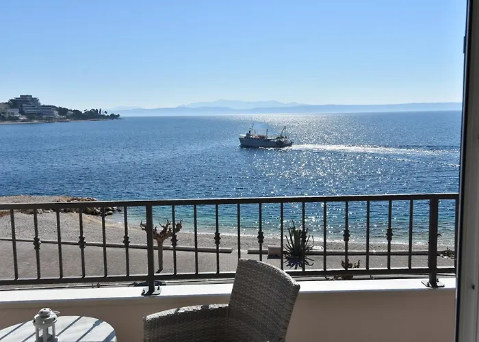 Appartement Nede 3 *