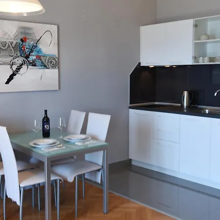 Nede 3 Podgora (Split-Dalmatia)