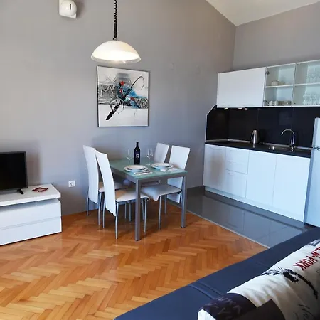 Nede 3 Apartmán