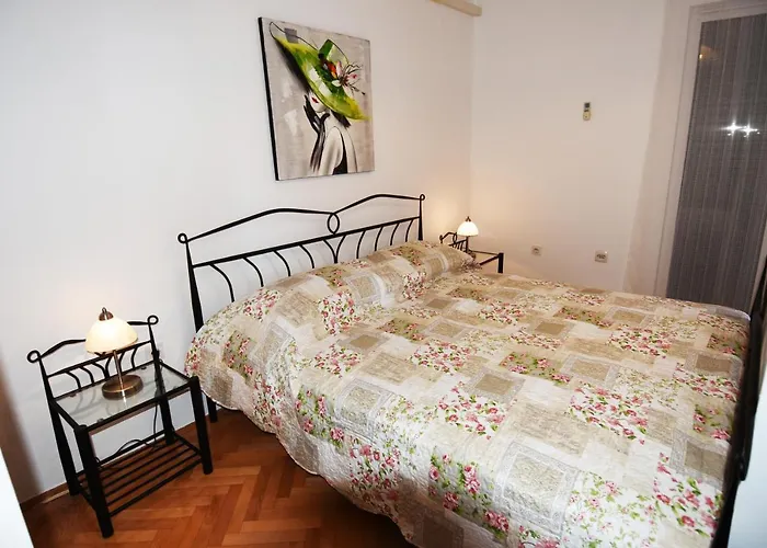 Nede 3 Appartement Podgora (Split-Dalmatia)